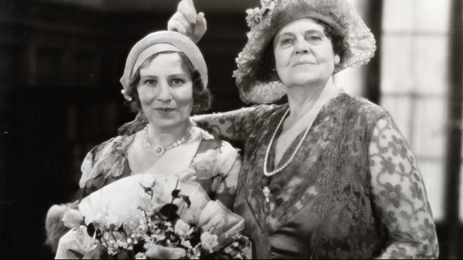 politics1931_2381_677x381_04182016112850